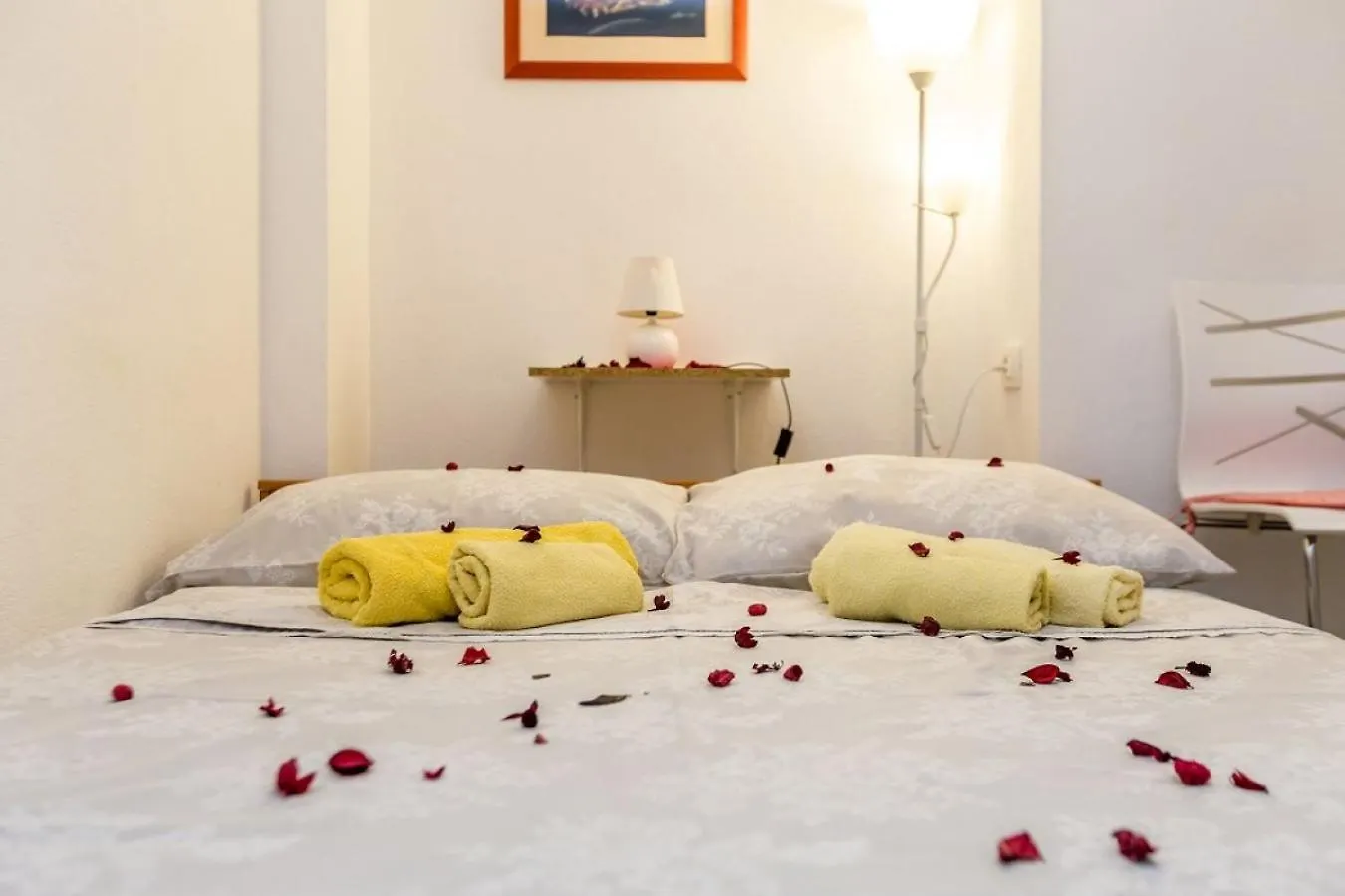 Studio Apartman U Kuci S Bazenom Baska  Croatia