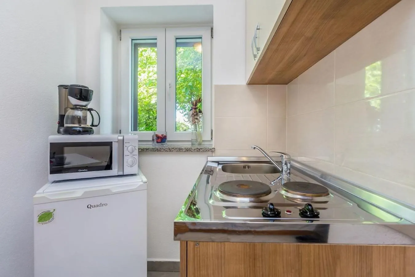 Studio Apartman U Kuci S Bazenom Baska  Apartment
